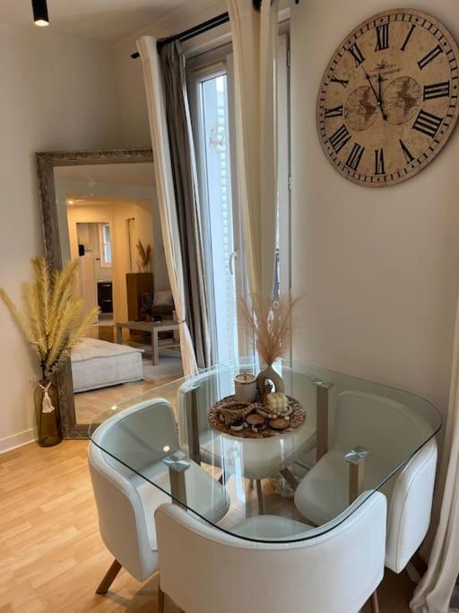Appartement Paris Vue Tour Eiffel Trocadero ภายนอก รูปภาพ