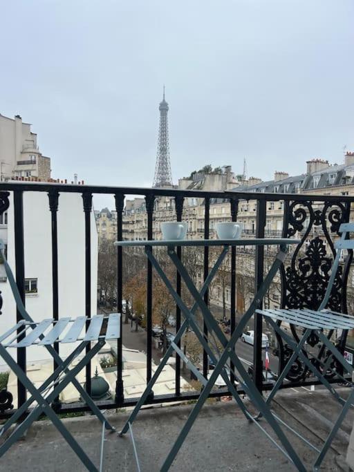 Appartement Paris Vue Tour Eiffel Trocadero ภายนอก รูปภาพ