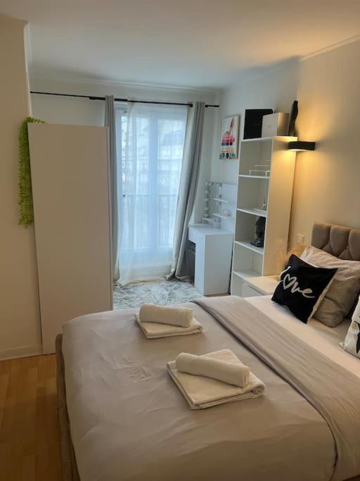 Appartement Paris Vue Tour Eiffel Trocadero ภายนอก รูปภาพ